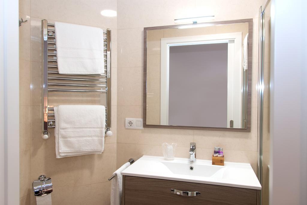 Linares Rooms سانتياغو دي كومبوستيلا المظهر الخارجي الصورة